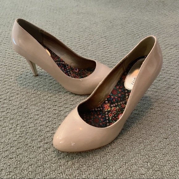Madden Girl Nude Peach Stilleto Comfy Heels with Round Toe - Picture 2 of 5